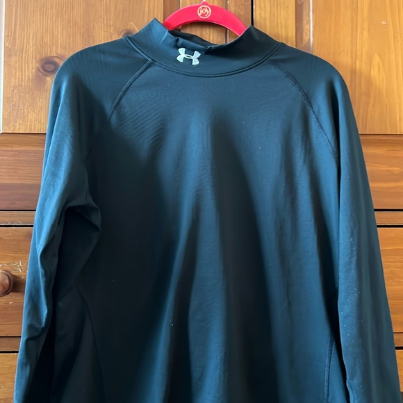 Woman’s Under Armour Pullover Size XL - Picture 1 of 3